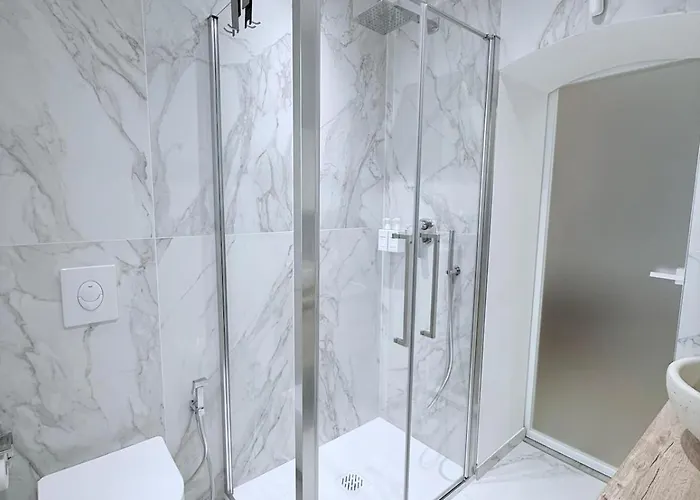 Lucesuite * Бари